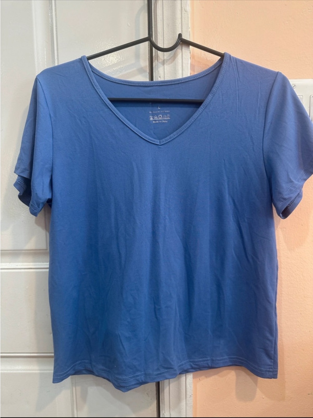 SHEIN Blue V-Neck Short Sleeve Top